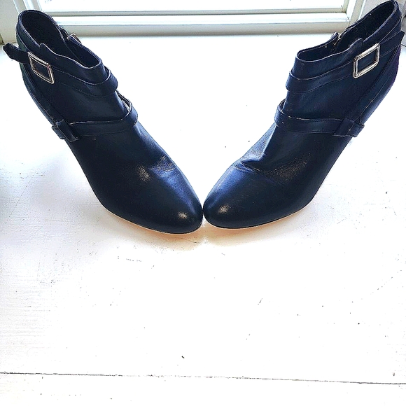 Vince Camuto Black Ankle Boots - Picture 2 of 5